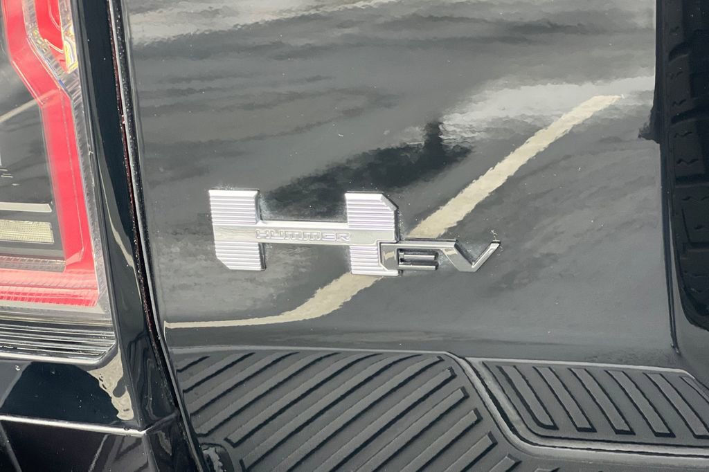 Used 2025 GMC Hummer EV 2X image 13