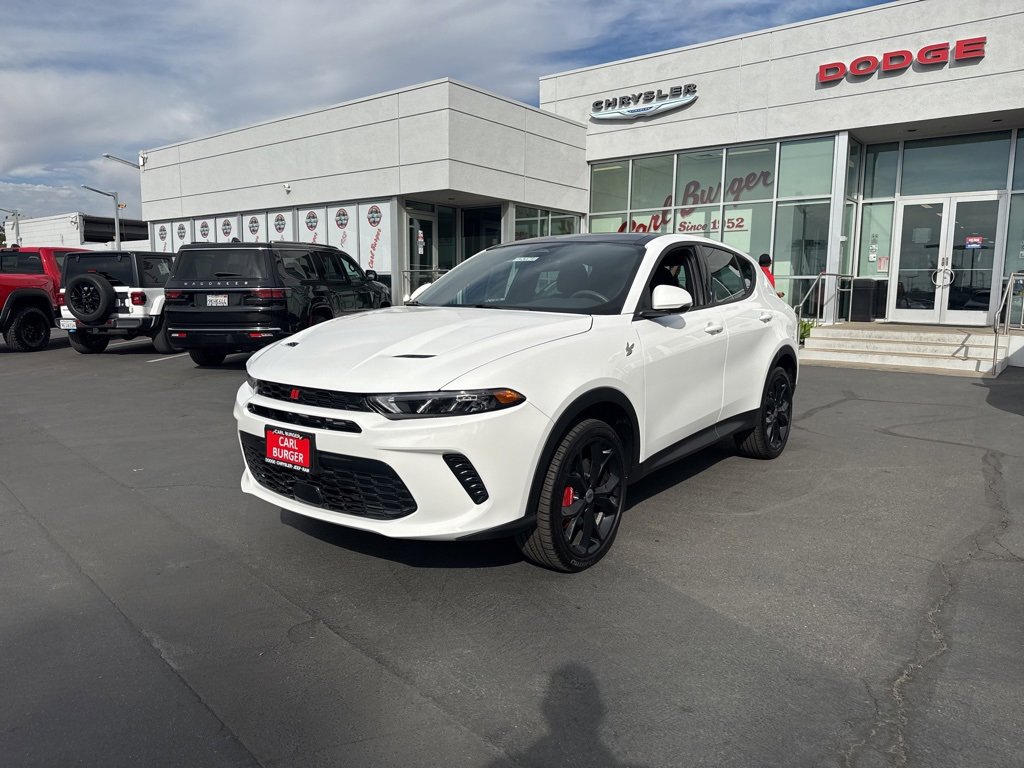 Certified 2024 Dodge Hornet GT image 3