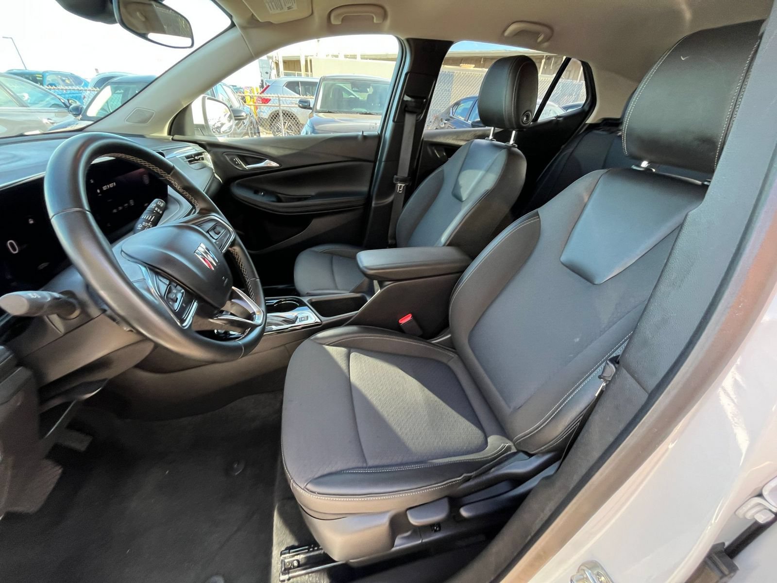 Used 2025 Buick Encore GX Preferred FWD image 24