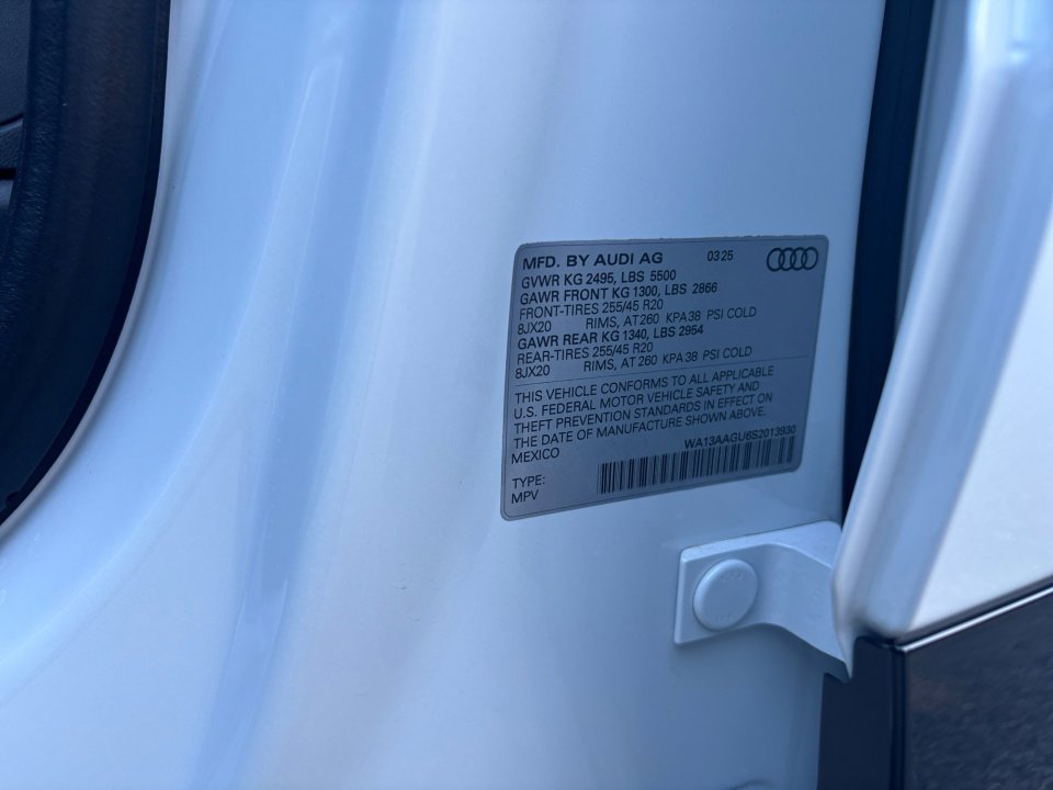 New 2025 Audi Q5 Prestige image 35