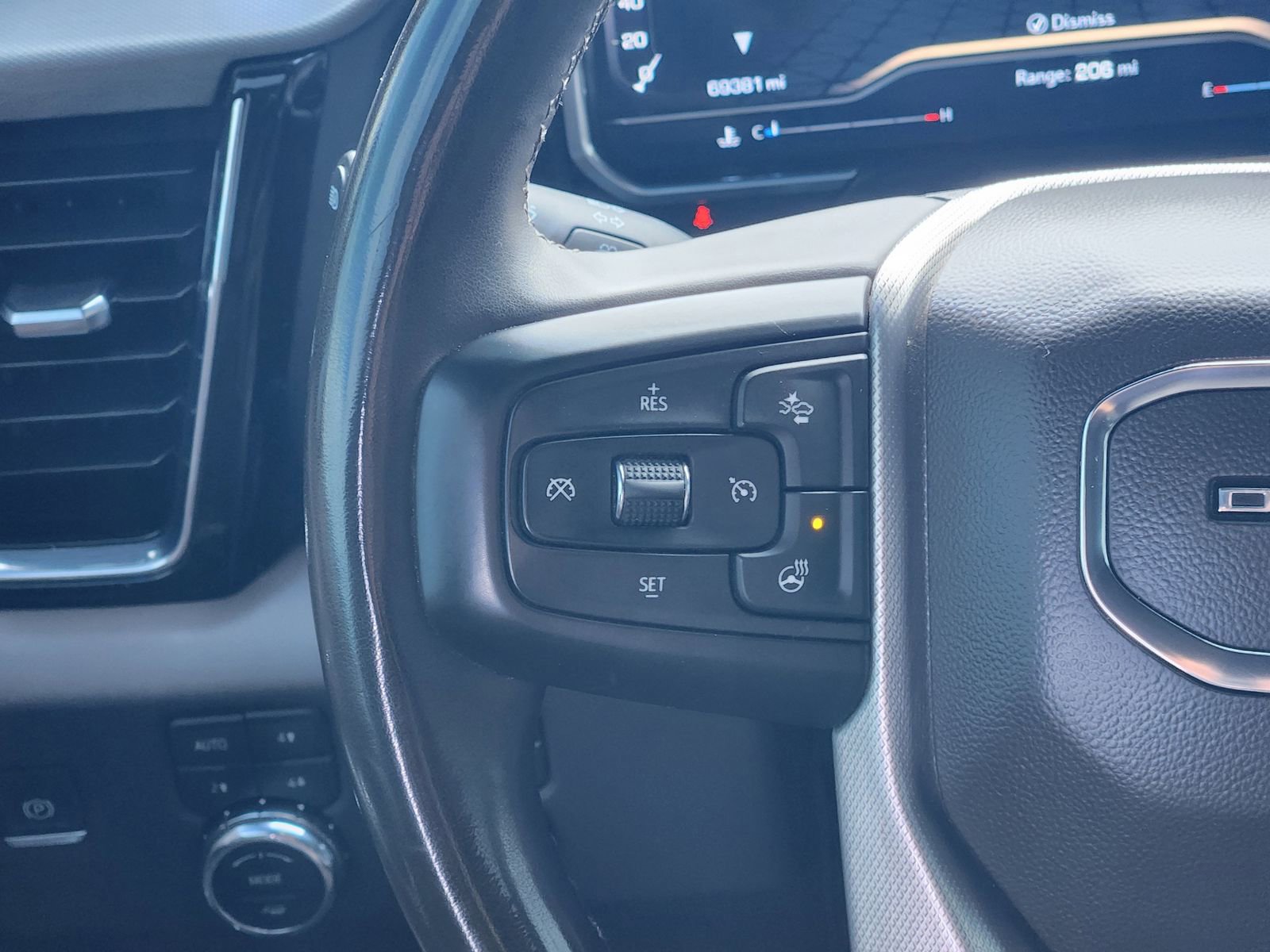 Used 2024 GMC Sierra 3500 Denali w/ Denali Reserve Package image 28