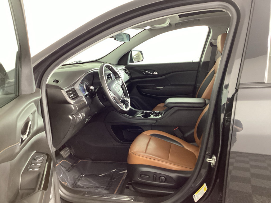 Used 2020 GMC Acadia AT4 w/ Driver Alert Package II AWD/4WD image 16