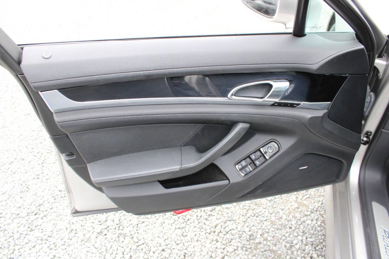 Used 2011 Porsche Panamera image 22