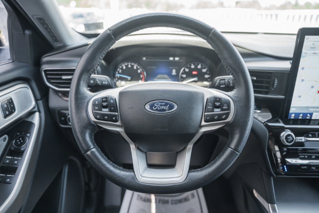 Used 2023 Ford Explorer Limited w/ Limited Technology Package AWD/4WD image 15