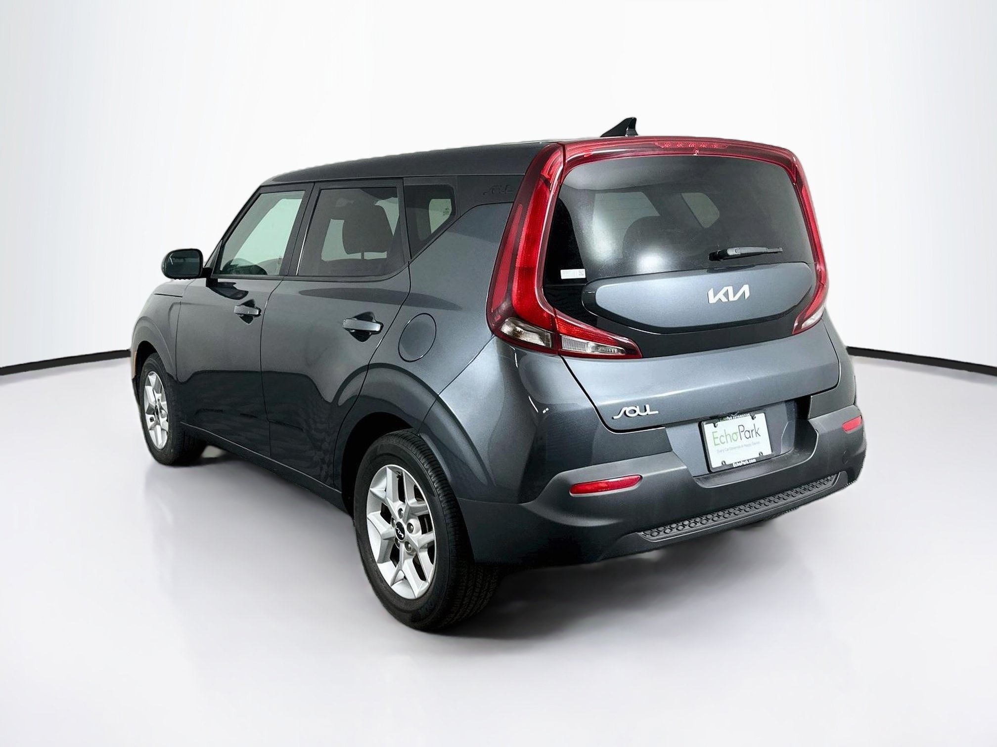 Used 2022 Kia Soul LX w/ Technology Package FWD image 5
