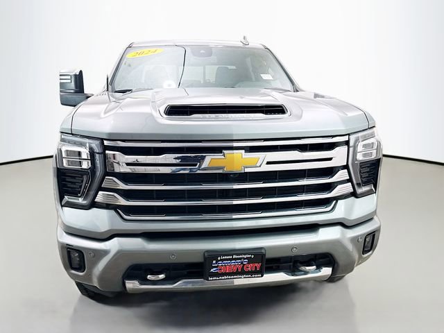 Used 2024 Chevrolet Silverado 2500 High Country image 2