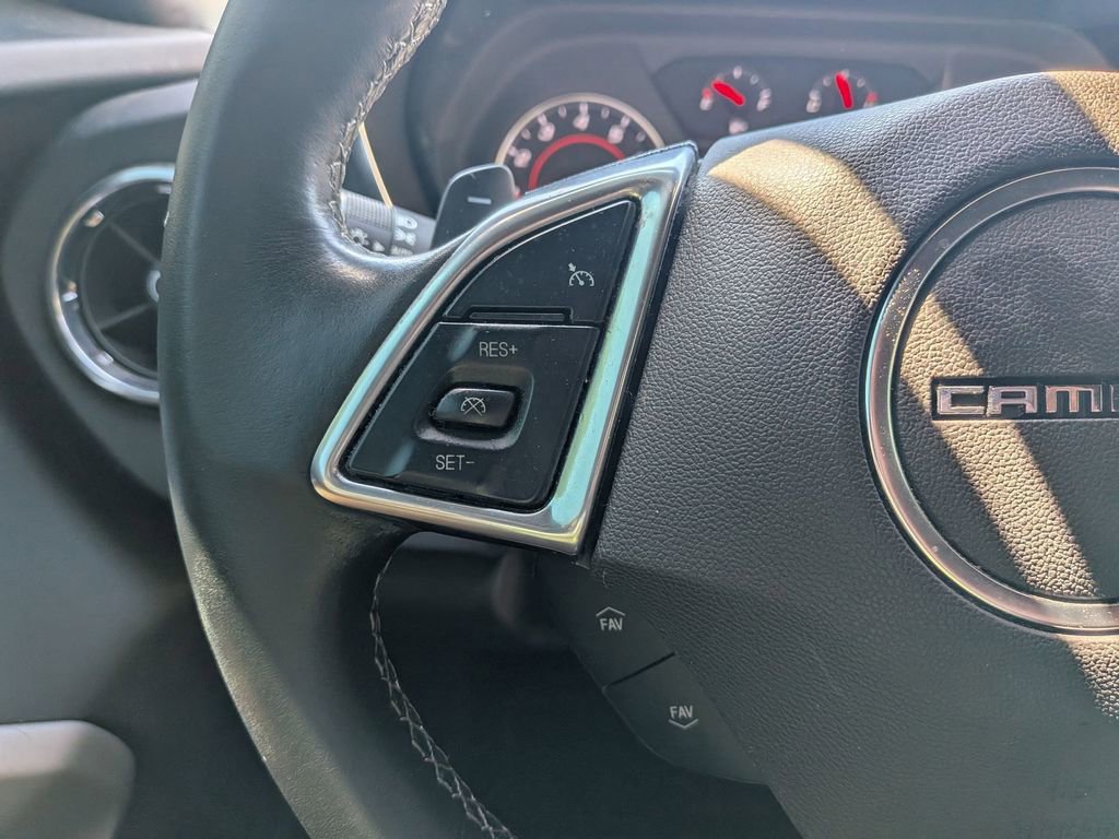 Used 2020 Chevrolet Camaro LS RWD image 18