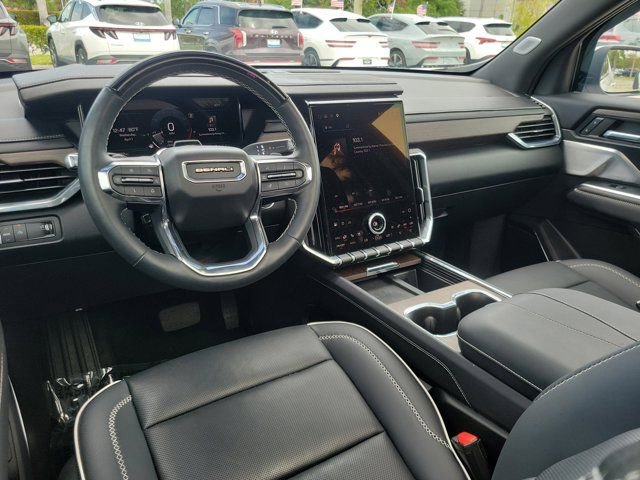 Used 2024 GMC Acadia Denali w/ Super Cruise Package image 14