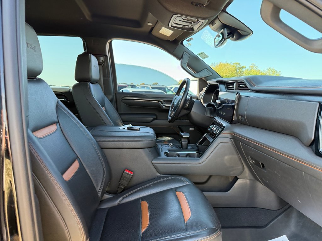 Used 2023 GMC Sierra 1500 AT4 AWD/4WD image 41
