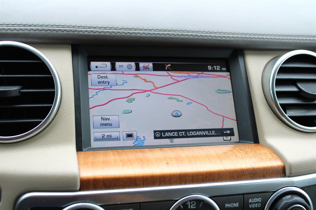 Used 2015 Land Rover LR4 HSE LUX image 28