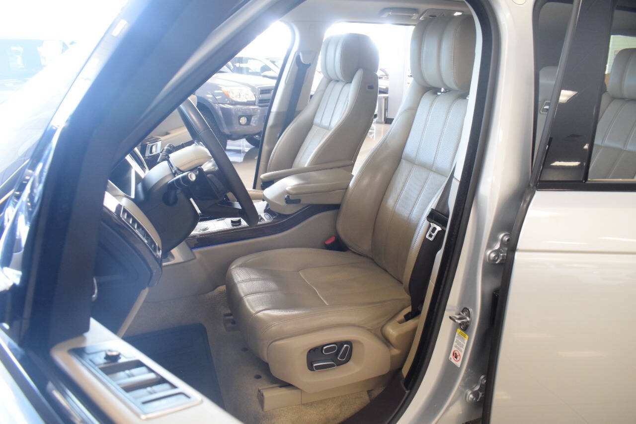 Used 2014 Land Rover Range Rover Supercharged AWD/4WD image 41