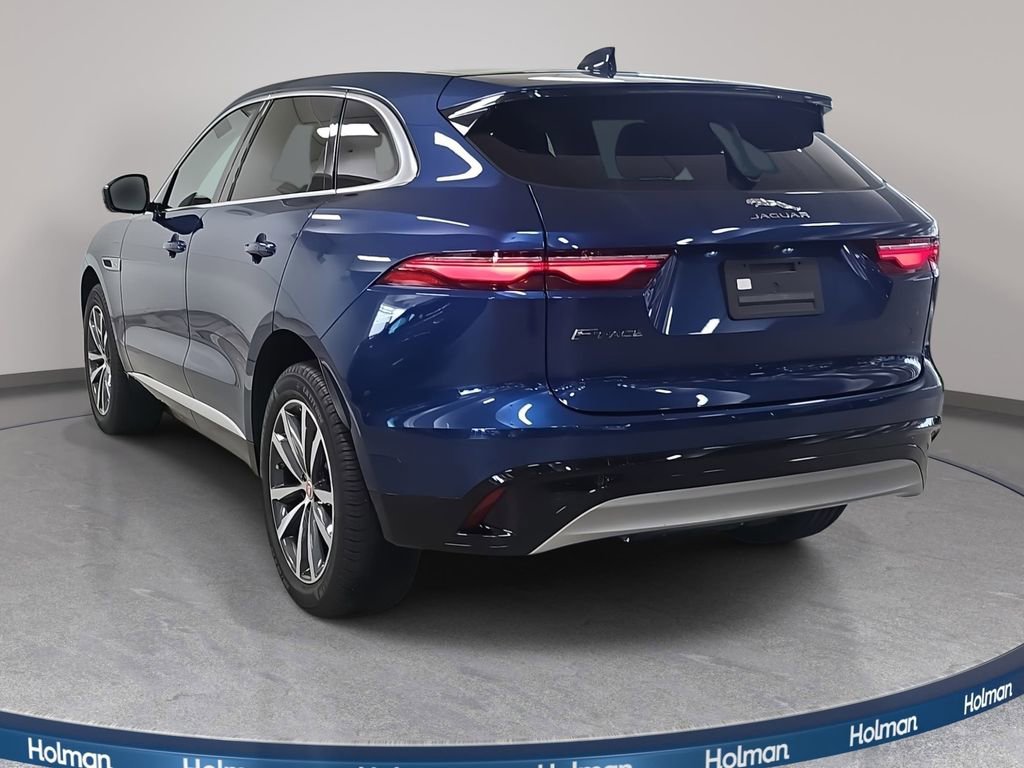 Used 2021 Jaguar F-PACE image 9