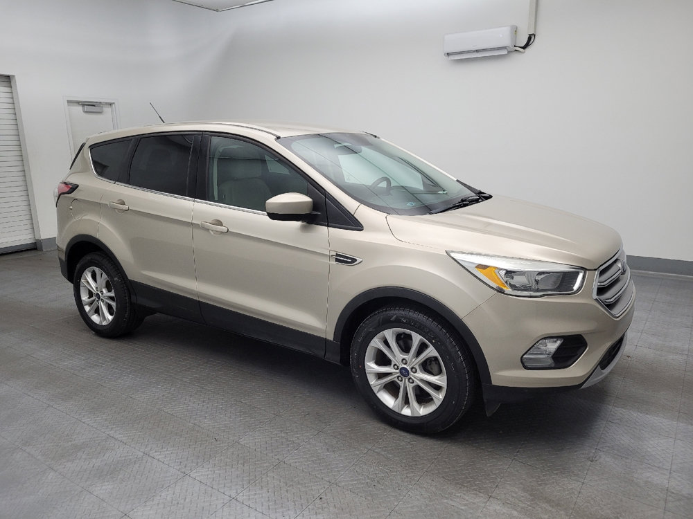Used 2017 Ford Escape SE FWD image 11