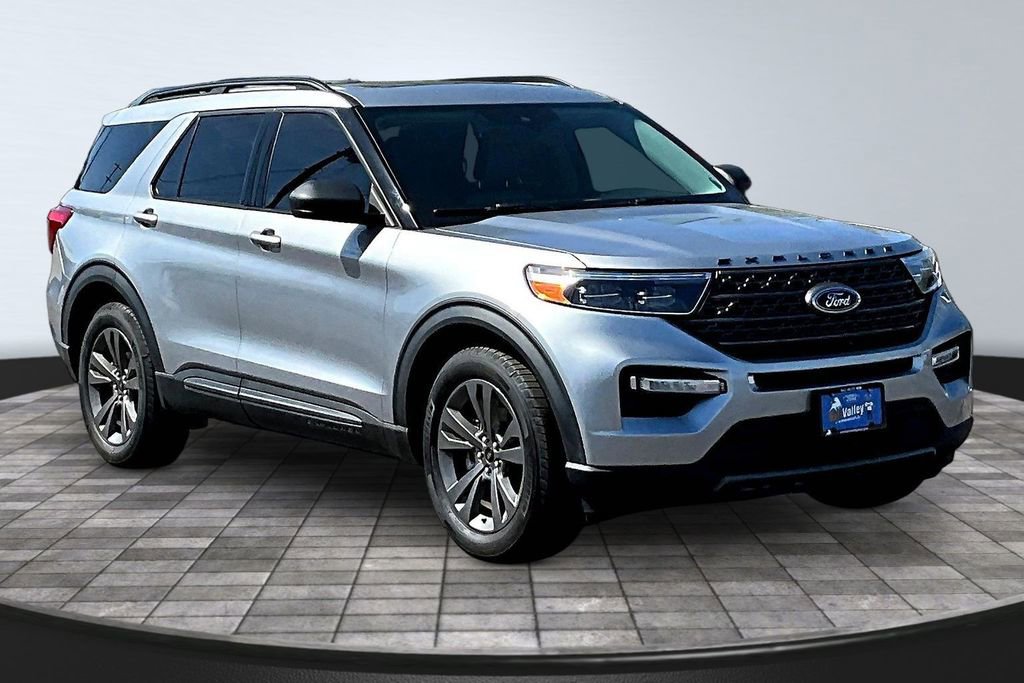 Used 2021 Ford Explorer XLT w/ Equipment Group 202A