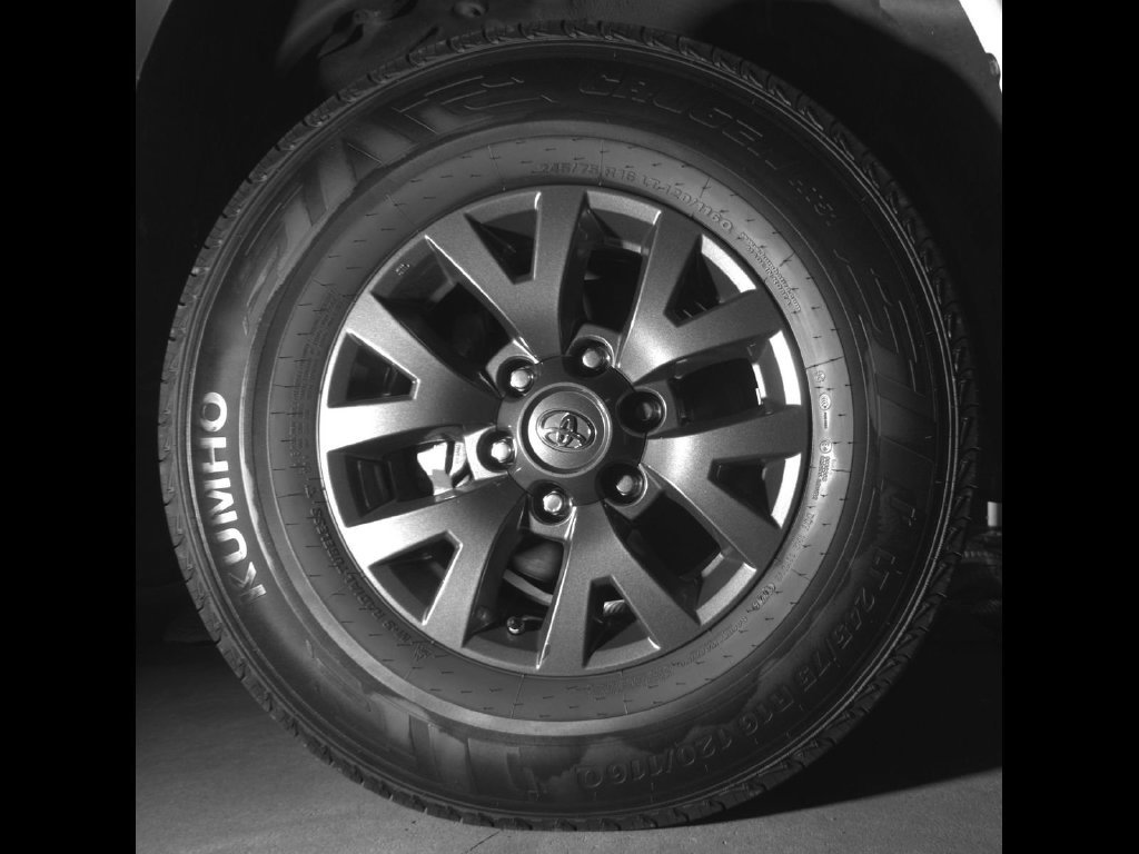 Used 2021 Toyota Tacoma SR5 AWD/4WD image 10