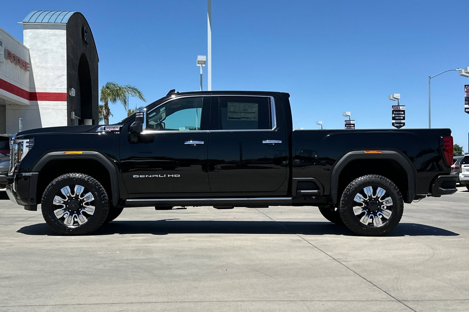 New 2025 GMC Sierra 2500 Denali image 3