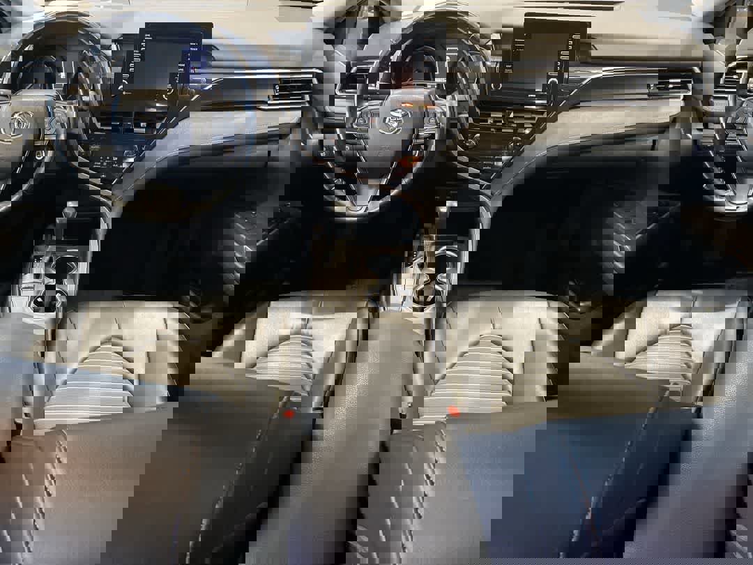 Used 2023 Toyota Camry SE image 20