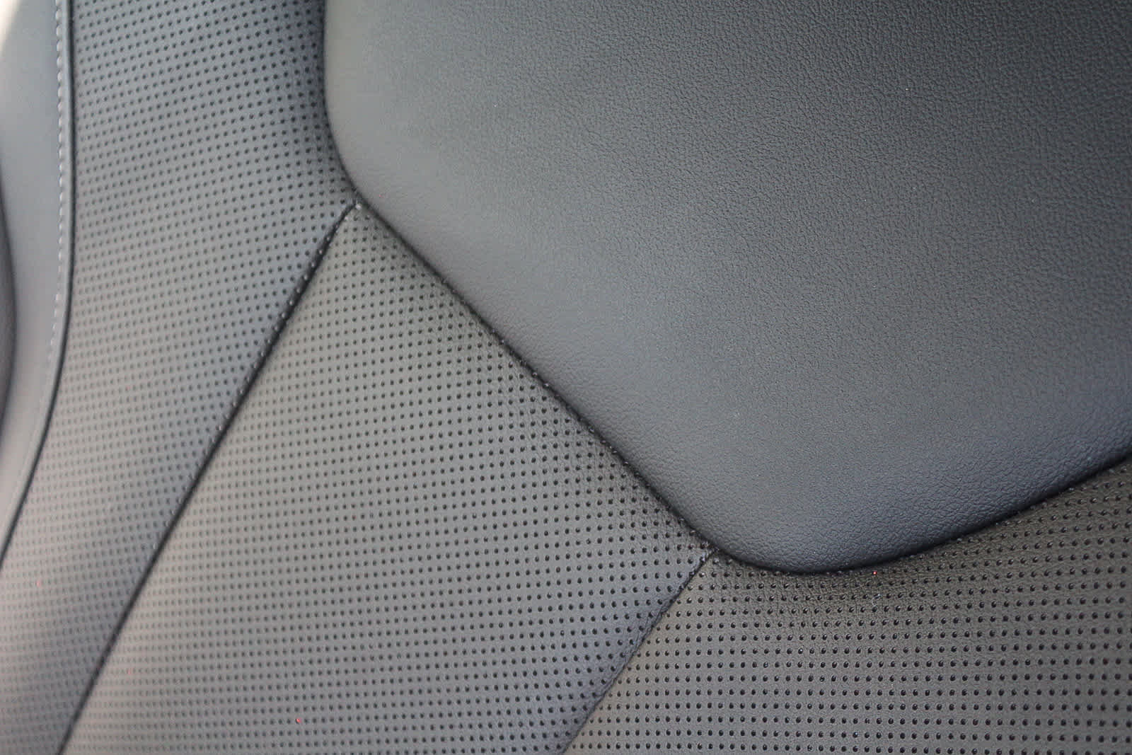 Used 2025 BMW M340i image 24