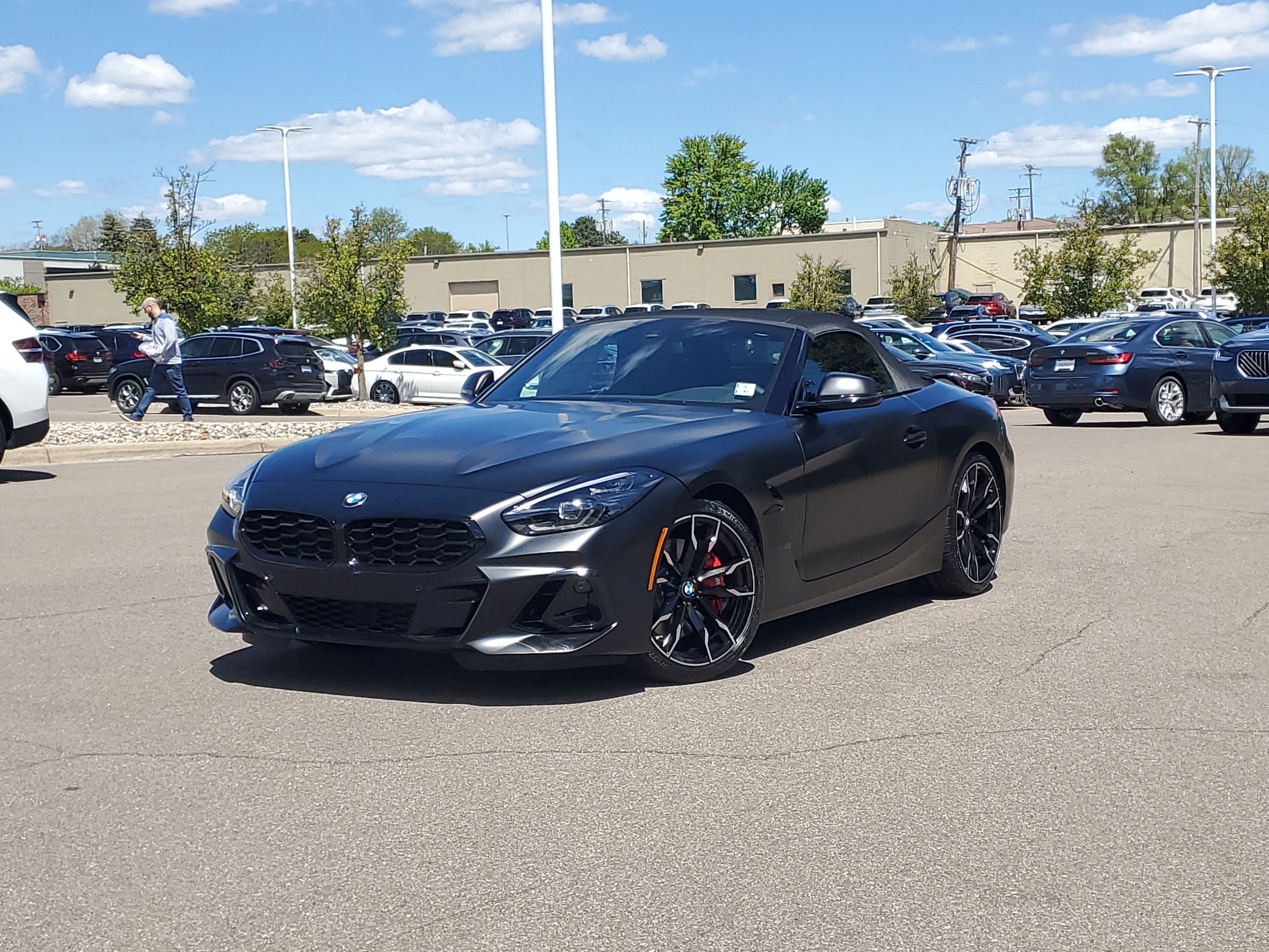 New 2026 BMW Z4 M40i RWD image 1