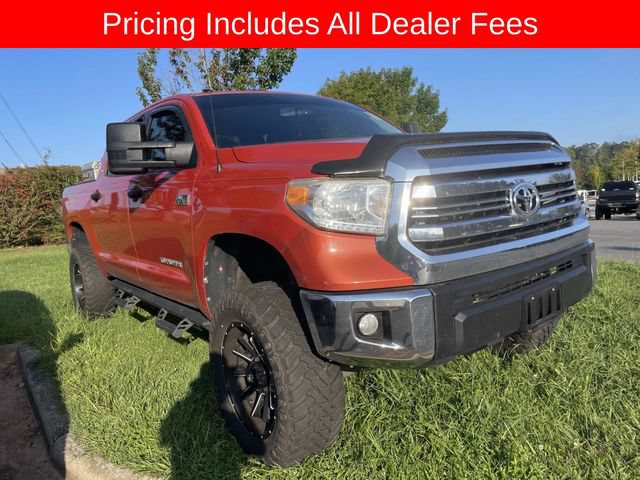 Used 2016 Toyota Tundra SR5 w/ TRD Off Road Package AWD/4WD image 12