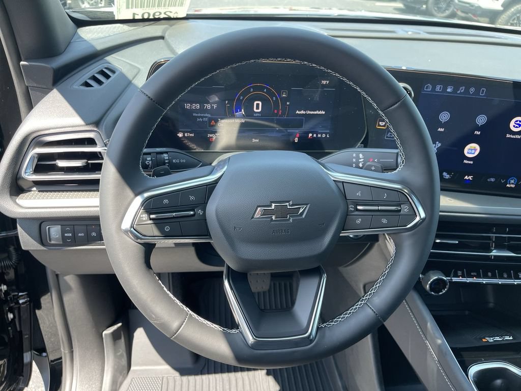 New 2026 Chevrolet Traverse LT w/ Midnight/Sport Edition AWD/4WD image 14
