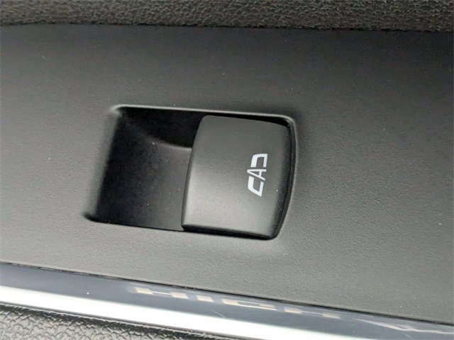 Used 2024 Chevrolet Silverado 1500 High Country image 36