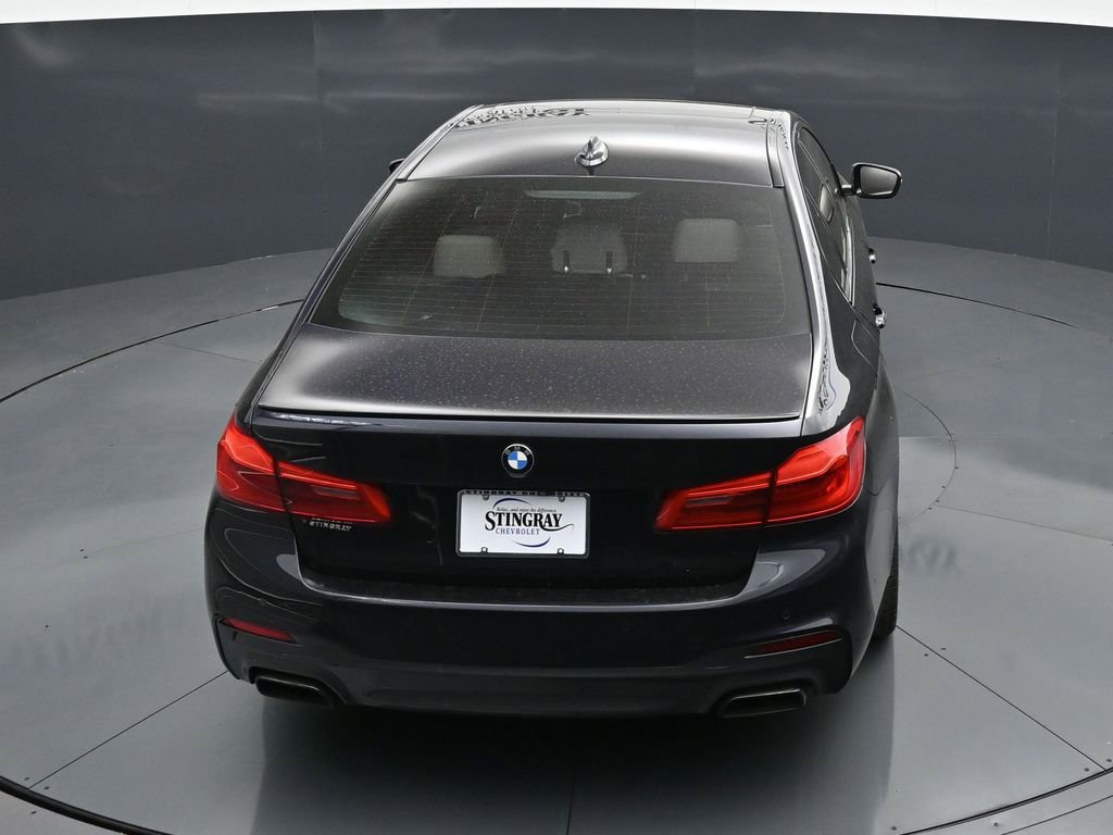 Used 2018 BMW M550i xDrive image 14