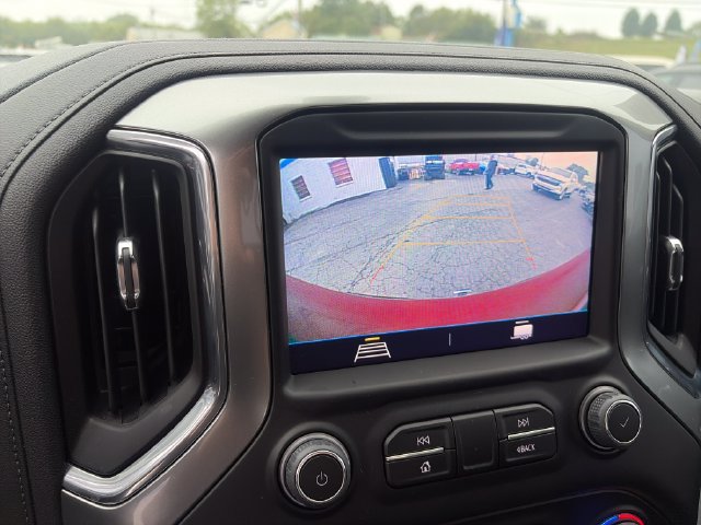 Used 2022 Chevrolet Silverado 1500 LT AWD/4WD image 19