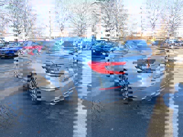 Used 2020 Honda Accord Hybrid image 4