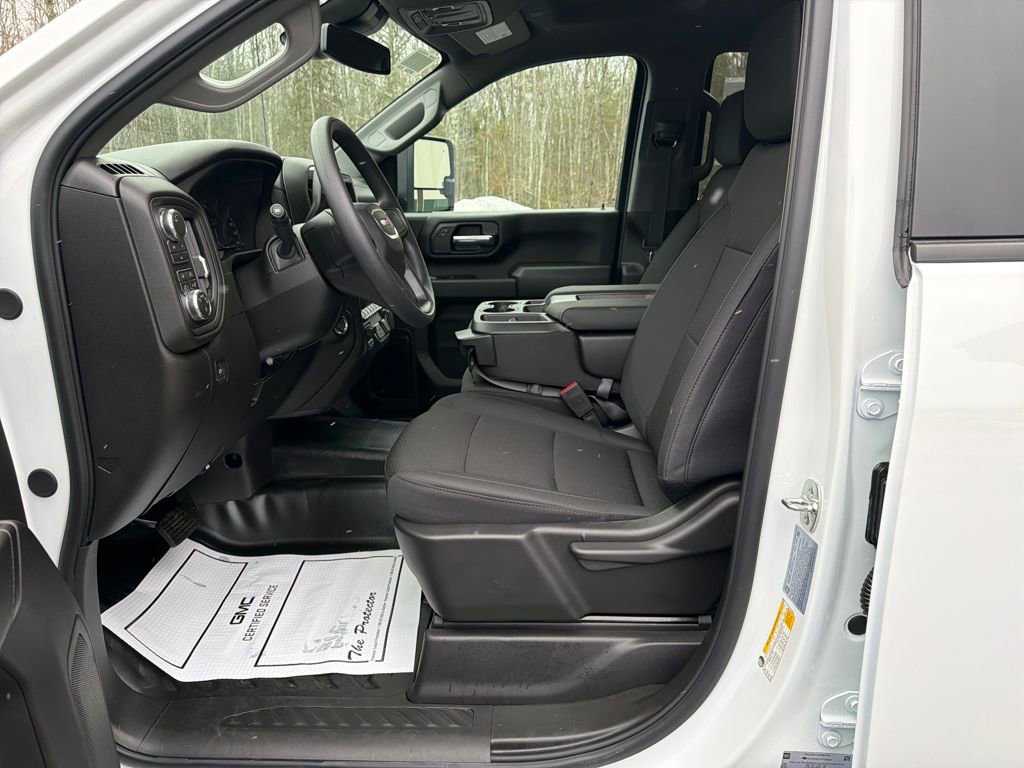 New 2026 GMC Sierra 3500 Pro w/ 1SA Pro Safety Plus Package image 9