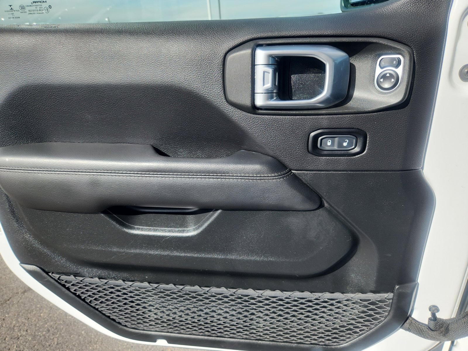 Used 2020 Jeep Wrangler Unlimited Sahara image 13