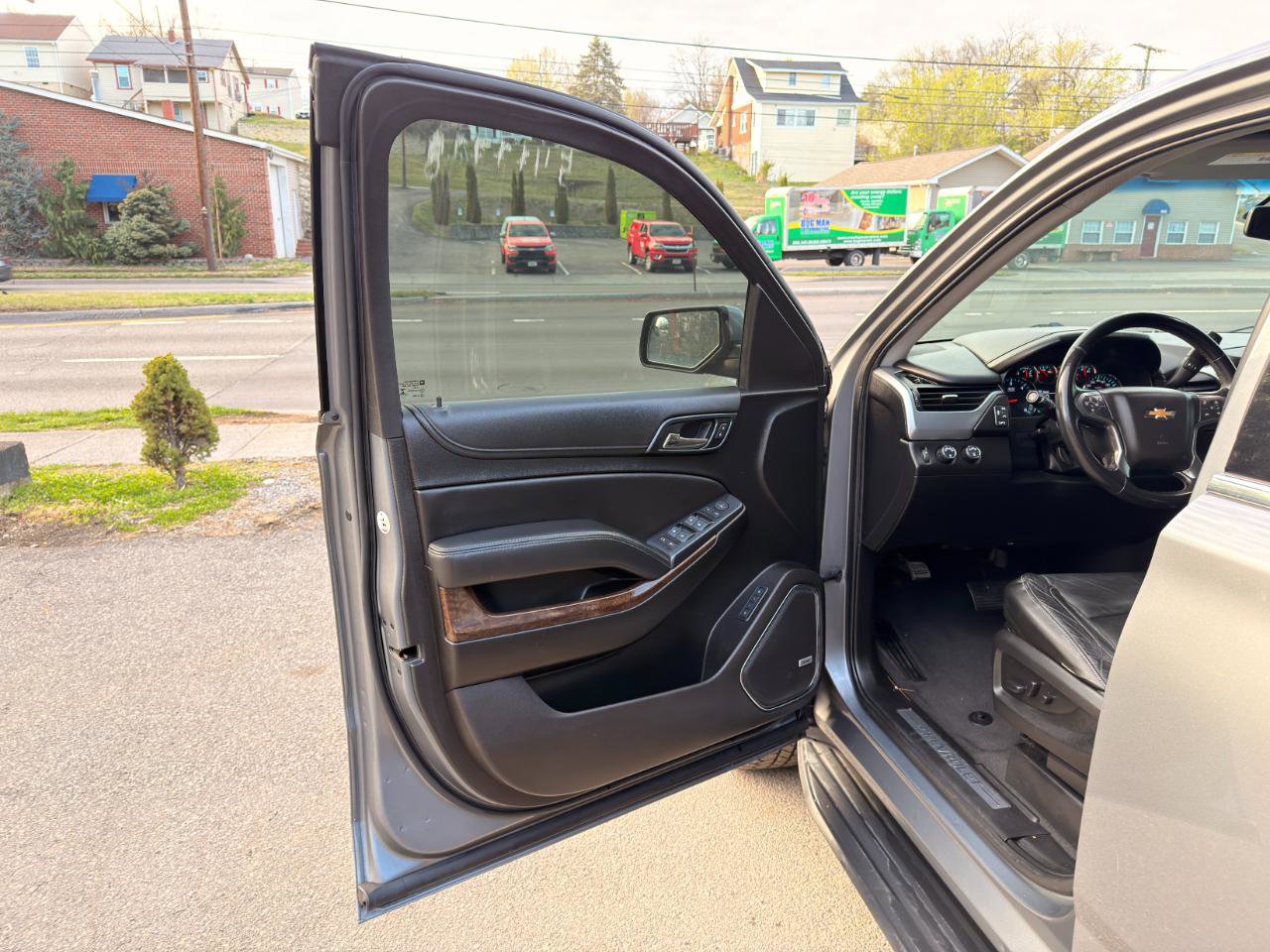 Used 2019 Chevrolet Tahoe LT AWD/4WD image 10
