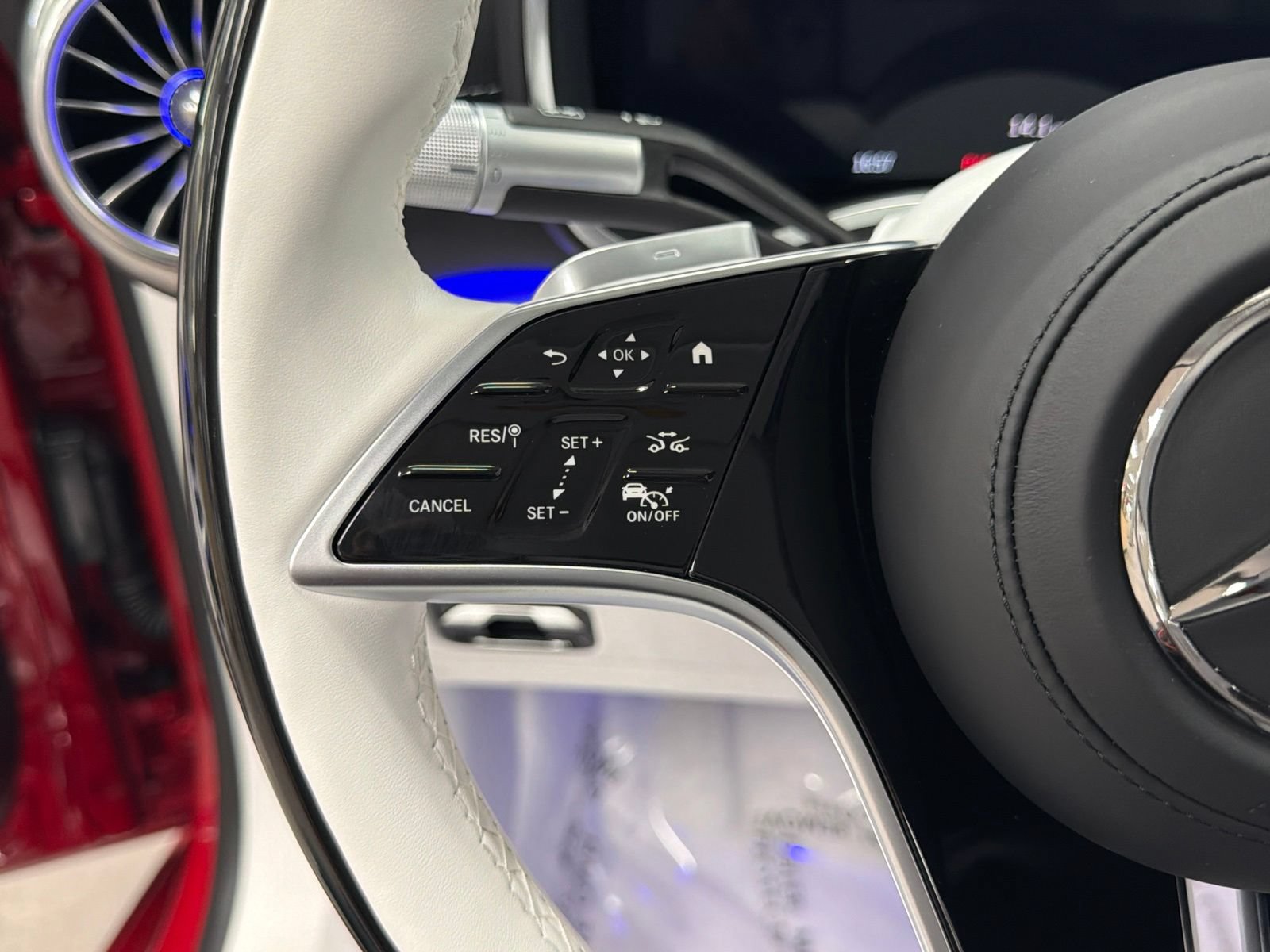 New 2026 Mercedes-Benz Maybach SL 680 image 17