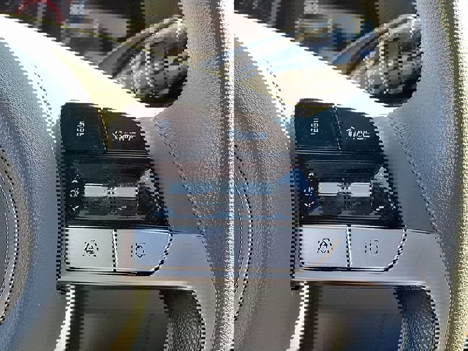 Certified 2023 Hyundai Elantra SEL image 21