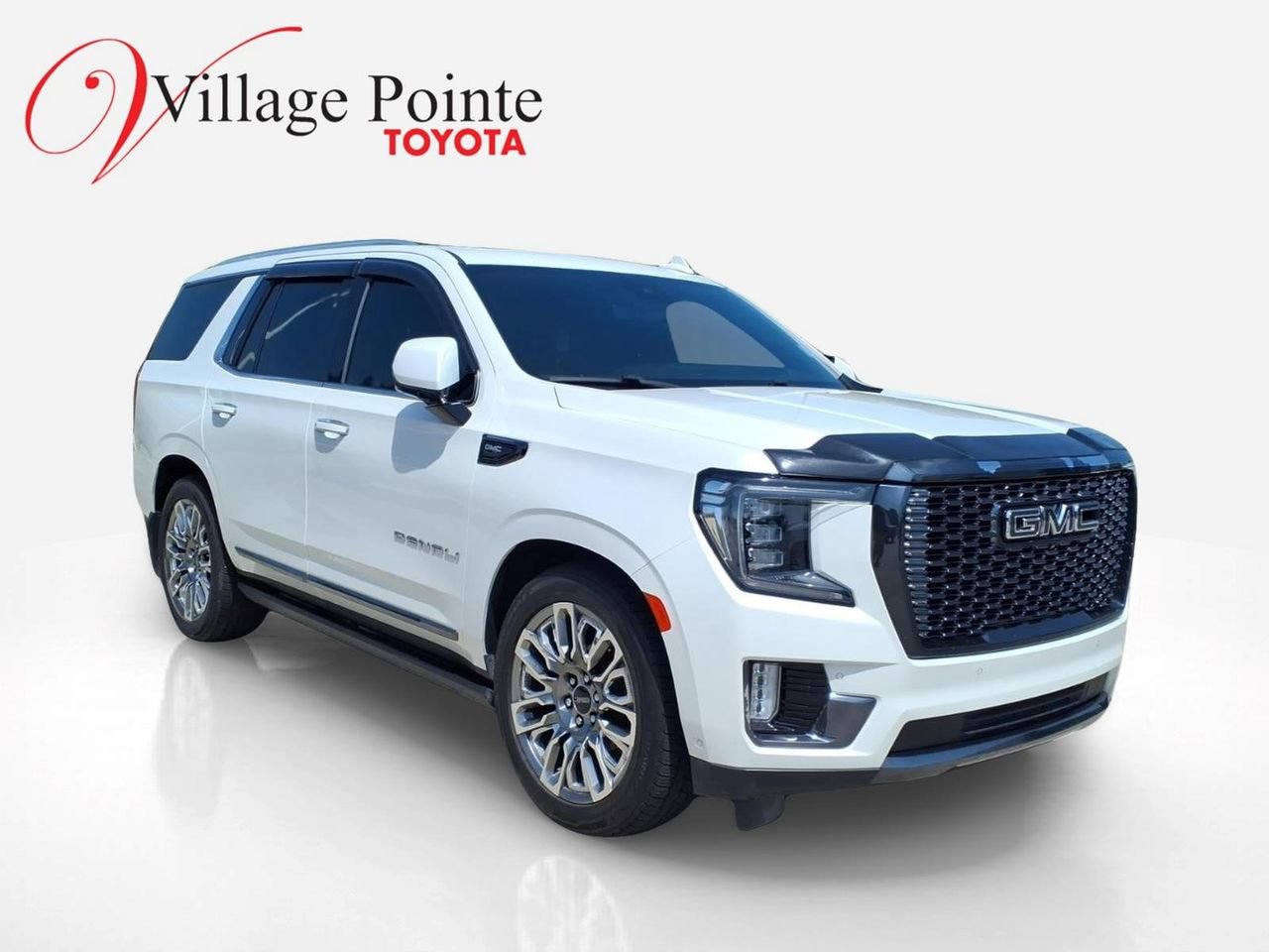 Used 2023 GMC Yukon Denali Ultimate AWD/4WD image 5
