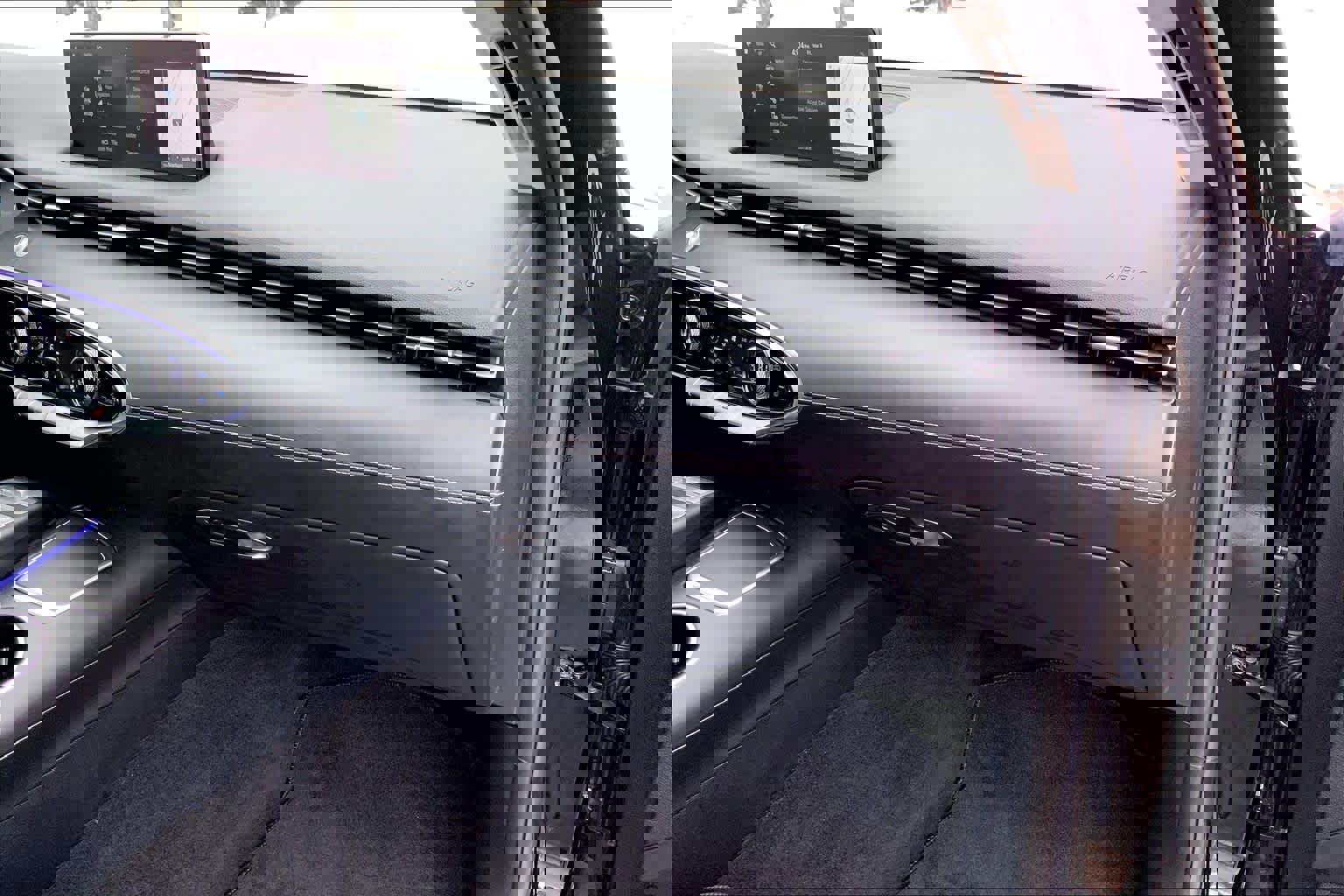 Used 2024 Genesis GV70 2.5T w/ Advanced Package image 19