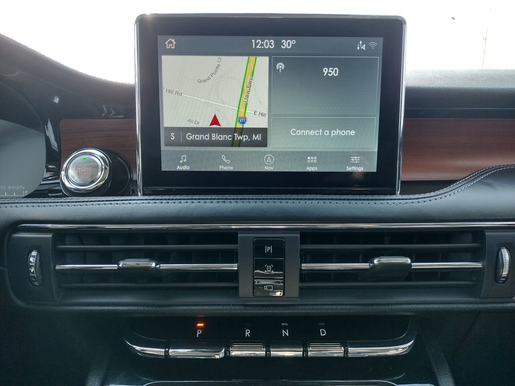 Used 2022 Lincoln Corsair Reserve image 3