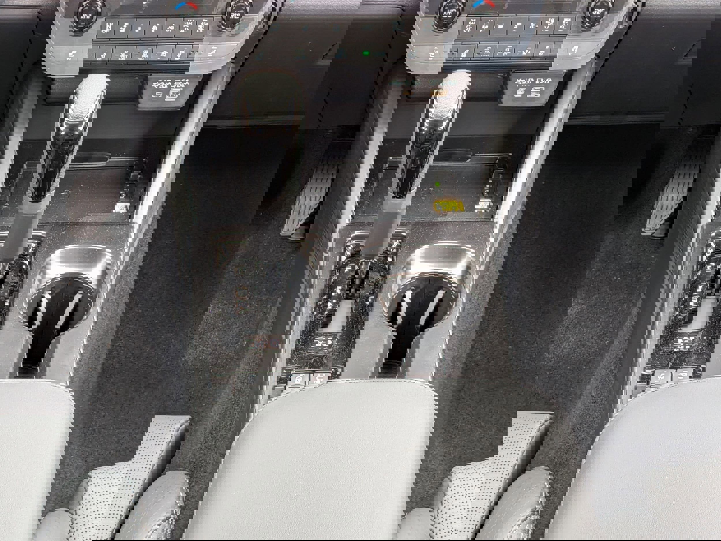 New 2026 Subaru Outback Touring XT AWD/4WD image 18