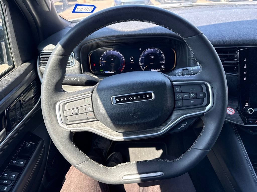Used 2024 Jeep Wagoneer Series II w/ Flexible Seating Group RWD image 7