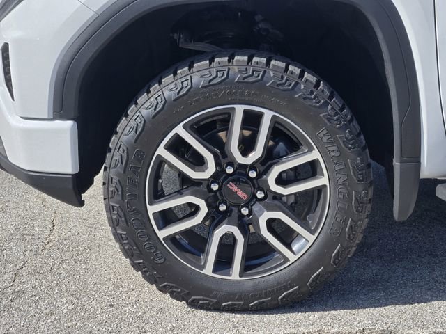 Used 2026 GMC Sierra 1500 AT4 w/ AT4 Premium Package AWD/4WD image 11