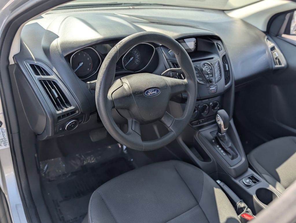 Used 2012 Ford Focus S FWD image 19