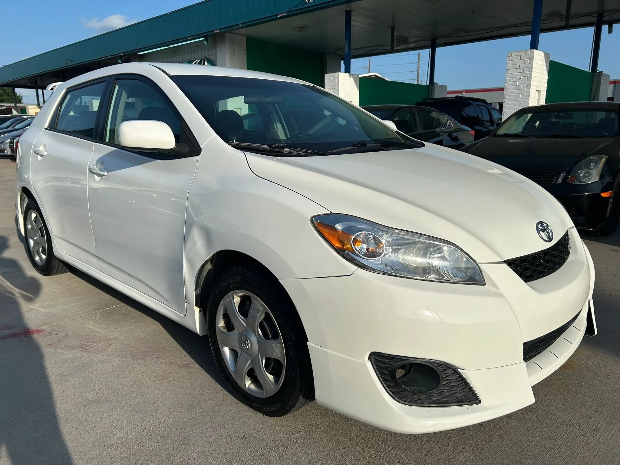 Used 2010 Toyota Matrix S FWD image 7