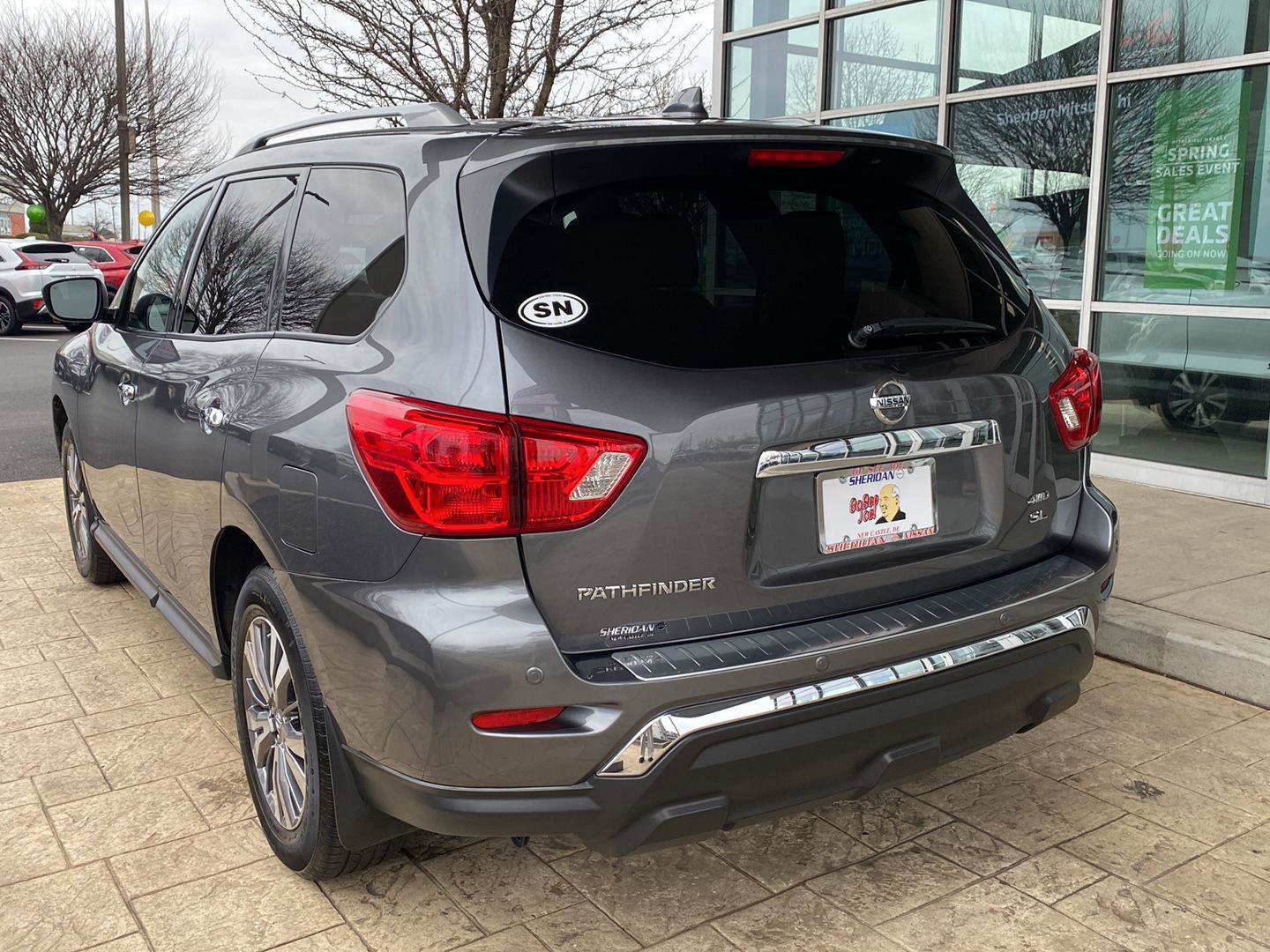 Used 2019 Nissan Pathfinder SL image 5