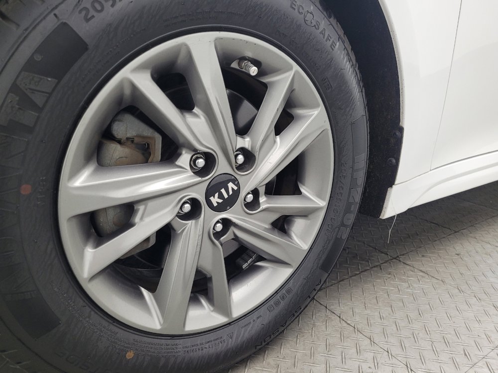 Used 2019 Kia Optima LX FWD image 31