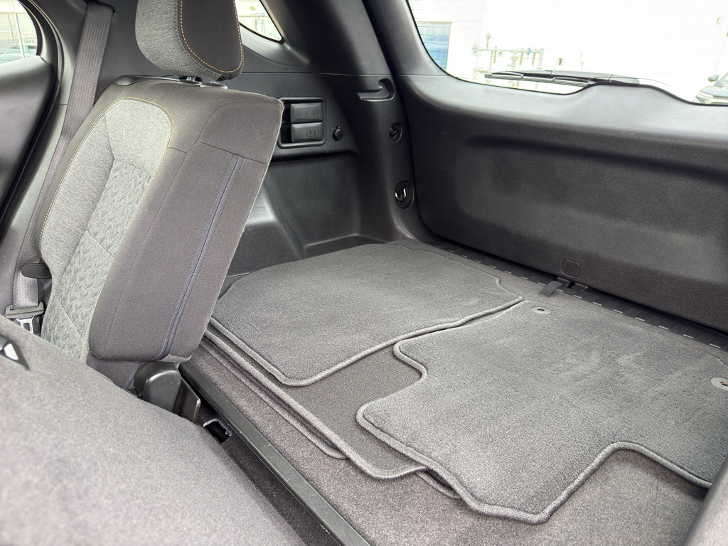 Used 2022 Chevrolet Equinox LT image 34