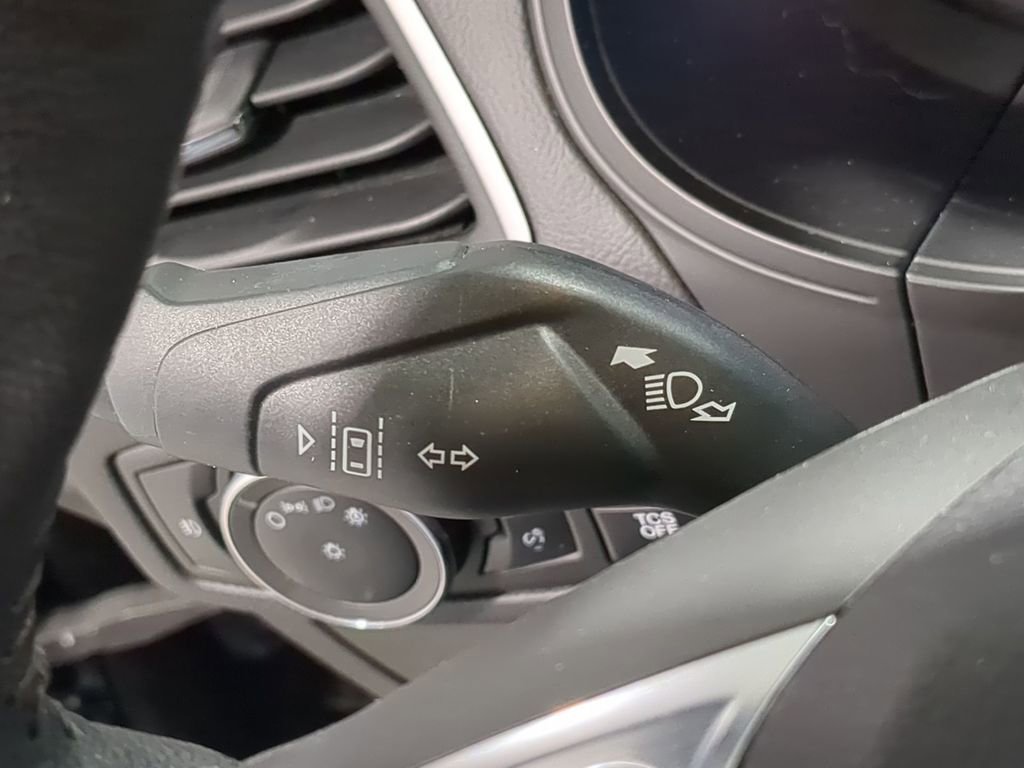 Used 2024 Ford Edge SEL w/ Convenience Package image 39