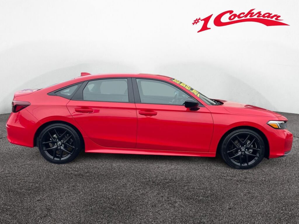 Used 2025 Honda Civic Sport image 25