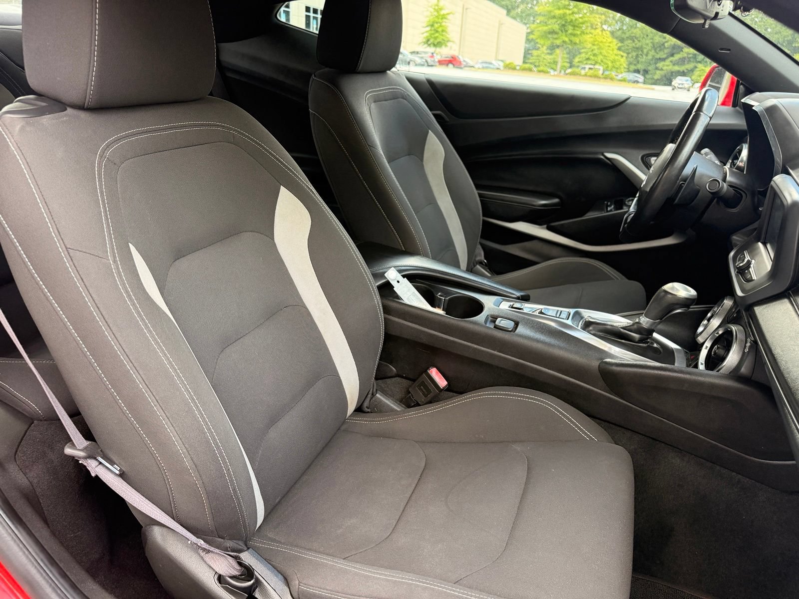 Used 2017 Chevrolet Camaro LT RWD image 37