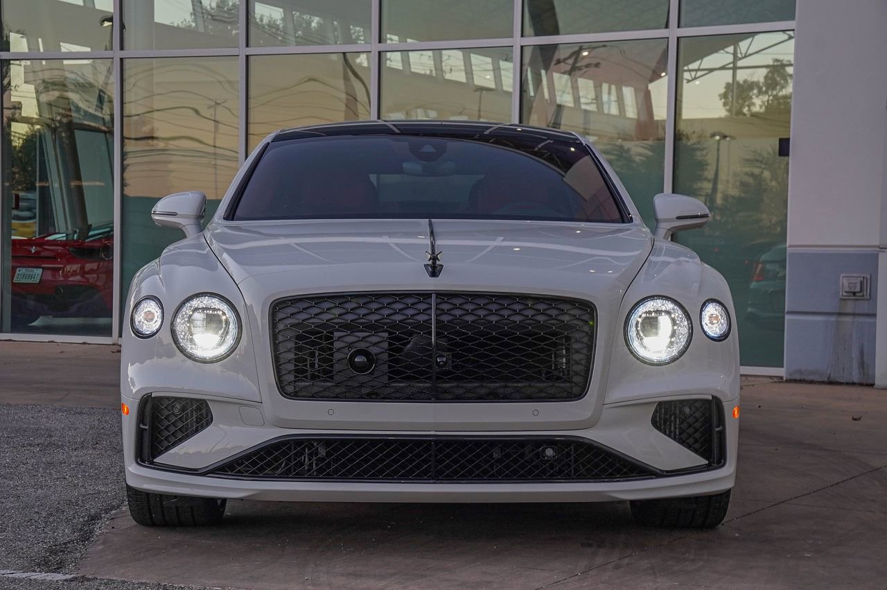New 2026 Bentley Flying Spur Plug-In Hybrid image 8