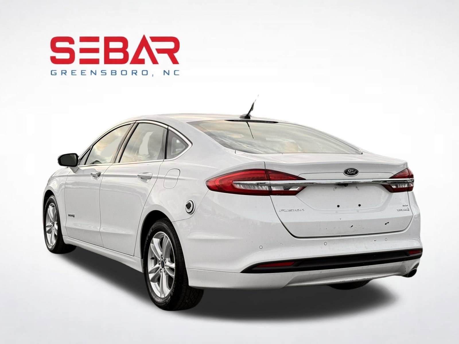 Used 2018 Ford Fusion SE w/ Equipment Group 602A FWD image 8
